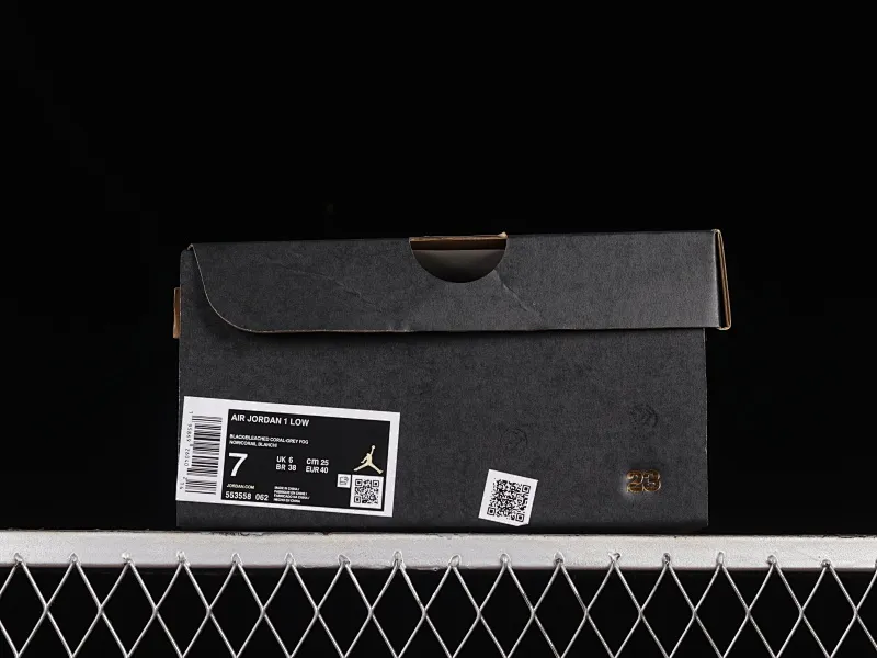 All categories Air Jordan Jordan series basketball shoes Air Jordan 1 Low Z version Air Jordan 1 Low AJ1 Joe 1 customized version Vibe flavor deconstruction Sports culture basketball shoes 553558-062